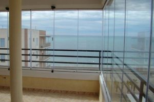 ¿Conoces las barandillas de cristal?